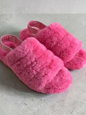 NWOT UGG Fluff Yeah Slippers in Sachet Pink! Size 7! NEW!